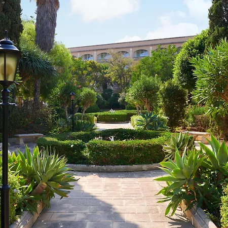 Hotel Corinthia Palace Malta 5*