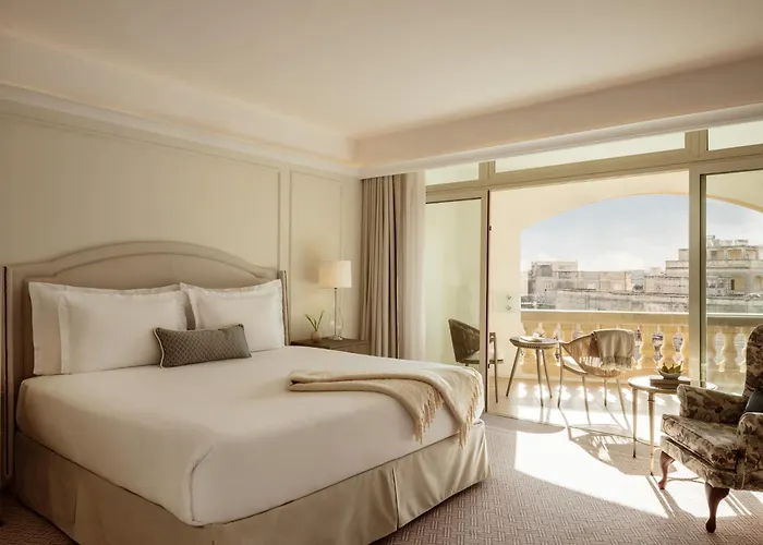 Отель Corinthia Palace Malta